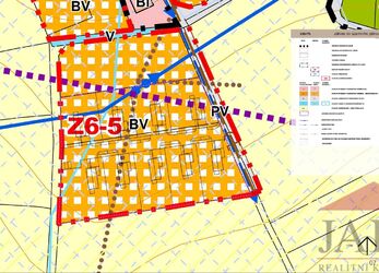 Petrovice nad Úhlavou; pozemek 11.860 m2 (vč. územní studie) určený k výstavbě 9 RD