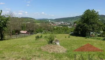 Sušice - Pod Svatoborem; stavební pozemnek 1.194 m2 s výhledem