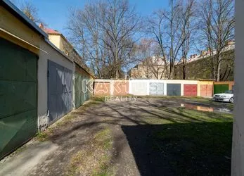 Prodej garáže [16 m2], ulice Hlavní Třída/Jindřicha Plachty, Ostrava-Poruba