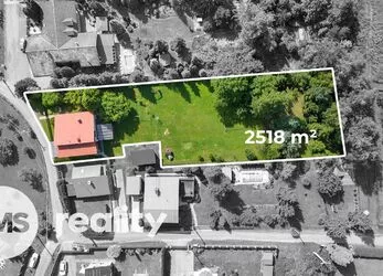 Prodej rodinného domu 241m2 s pozemkem 2518m2 v nádherné lokalitě Karviná - Ráj