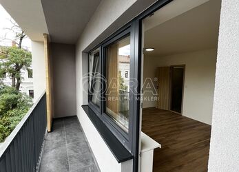 Pronájem, bytová jednotka 1+kk, 31 m2, ul. Husova, Louny