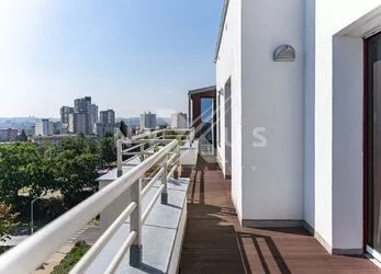 Prodej bytu 4+kk - 134 m² + terasa 56 m² a garážové stání, Marciho, Praha 10 - Malešice