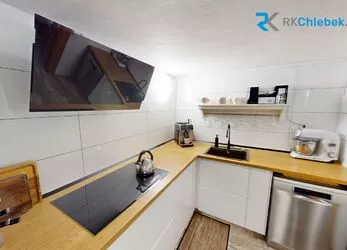 Prodej rodinného domu 5+2, pozemek 392m²