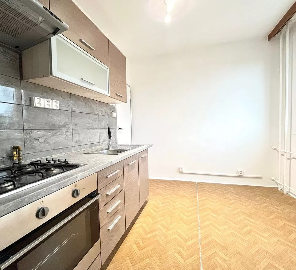 Pronájem bytu 3+1, 67m², ul. Plk. Rajmunda Prchaly, Ostrava-Poruba