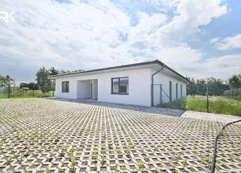 Prodej bytu 4+kk 100 m², Lhota pod Přeloučí