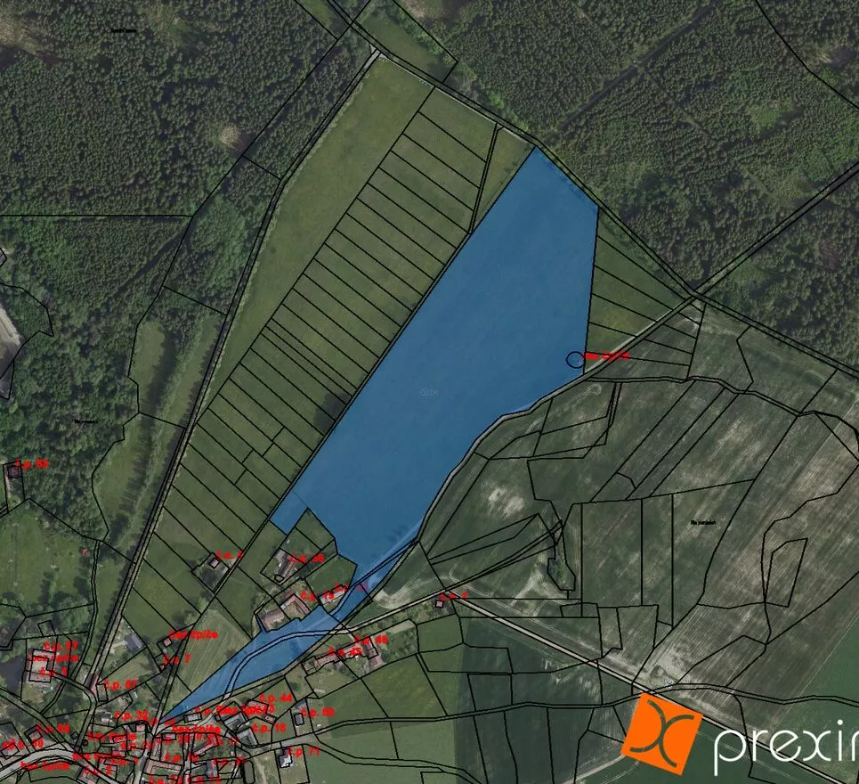 Prodej podílů na pozemcích 1185 m2